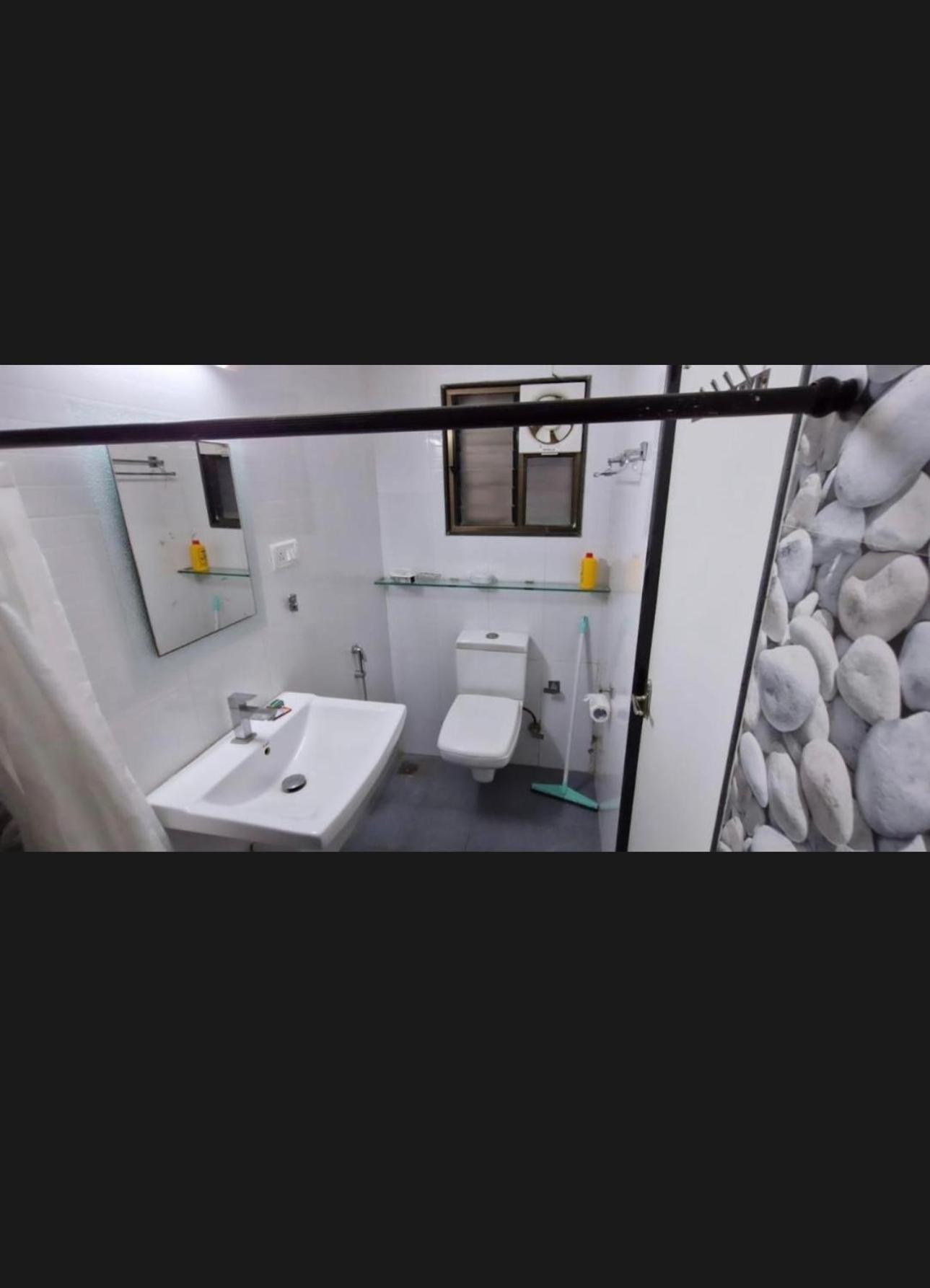 Haven Apartment Inn Baga Beach Exterior foto